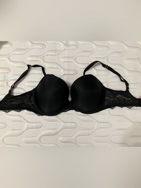 Victorias Secret Lightly Lined Convertible Full Coverage Underwire Bra 34DD